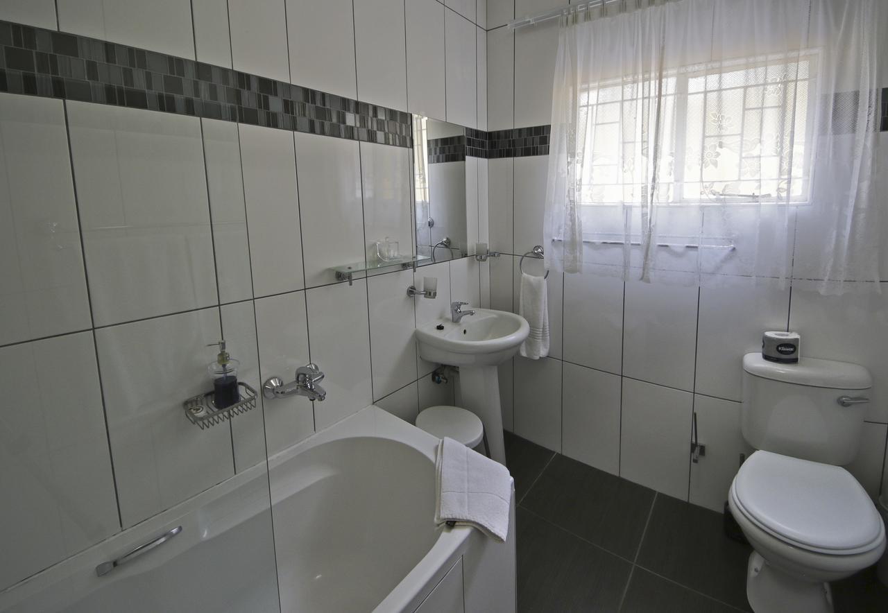 Jordani B&B Windhoek Bagian luar foto